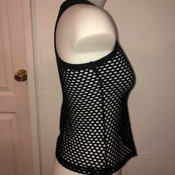 Le Chateau Tank Top - Picture 3 of 6